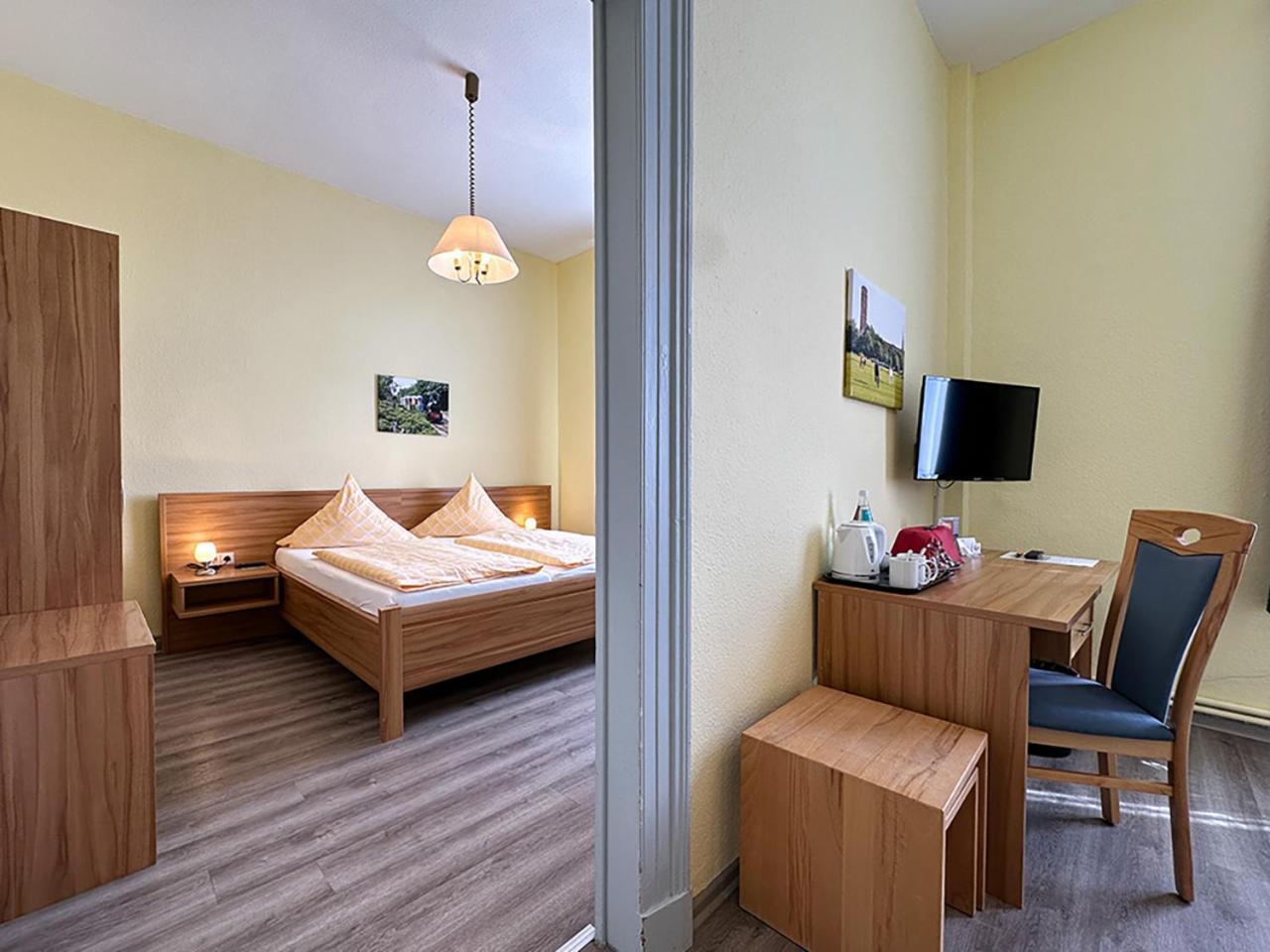 Hotel Graf Waldersee Borkum Extérieur photo